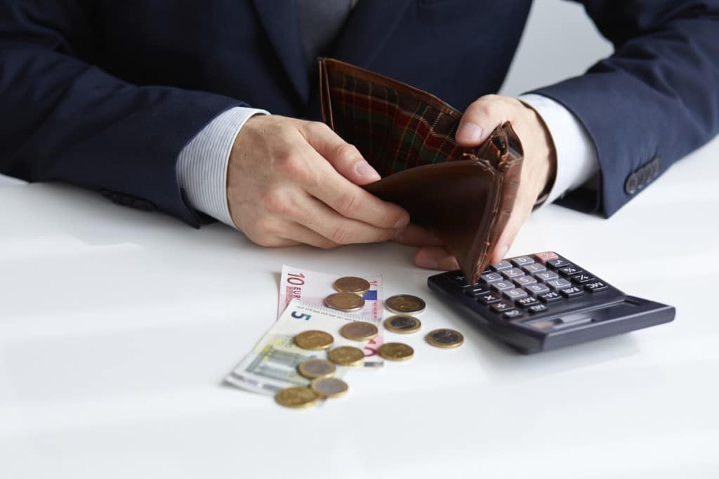 Empty-Wallet-1024x682